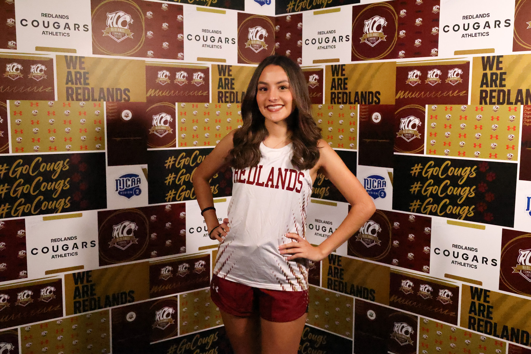 Freshman | Isela Sarabia Headshot Isela Sarabia