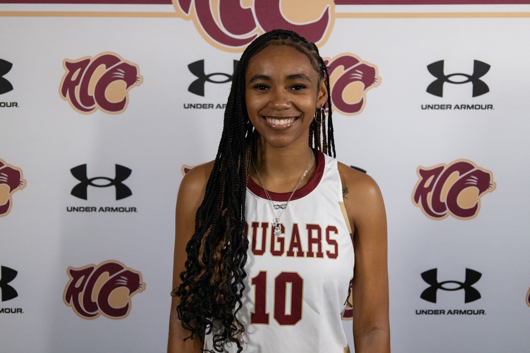Myracle Washington #10 Headshot